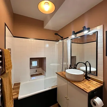 Hedas Hyper Centre Apartament